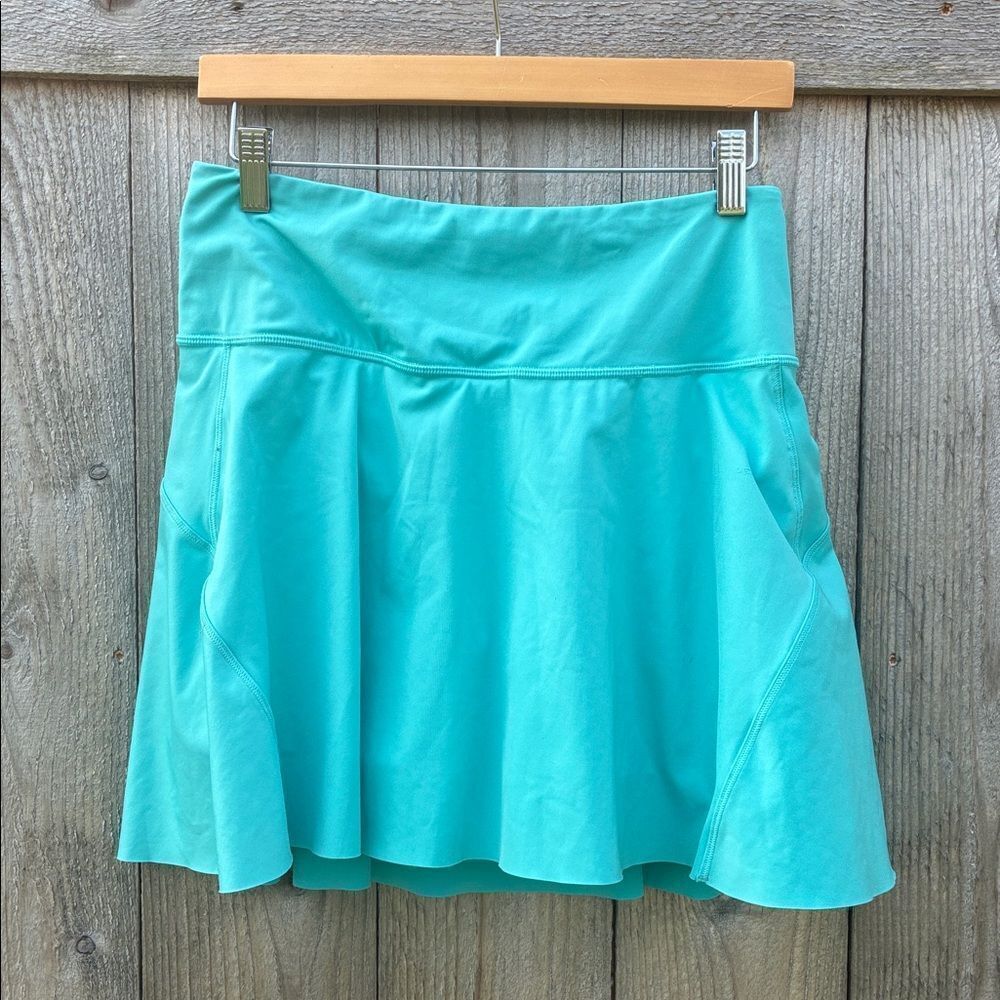 Athleta Ace Tennis Skort 15.5- Golf Green